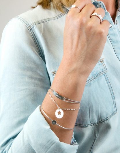 Pulsera brazalete medalla soldada pequeña plata personalizada