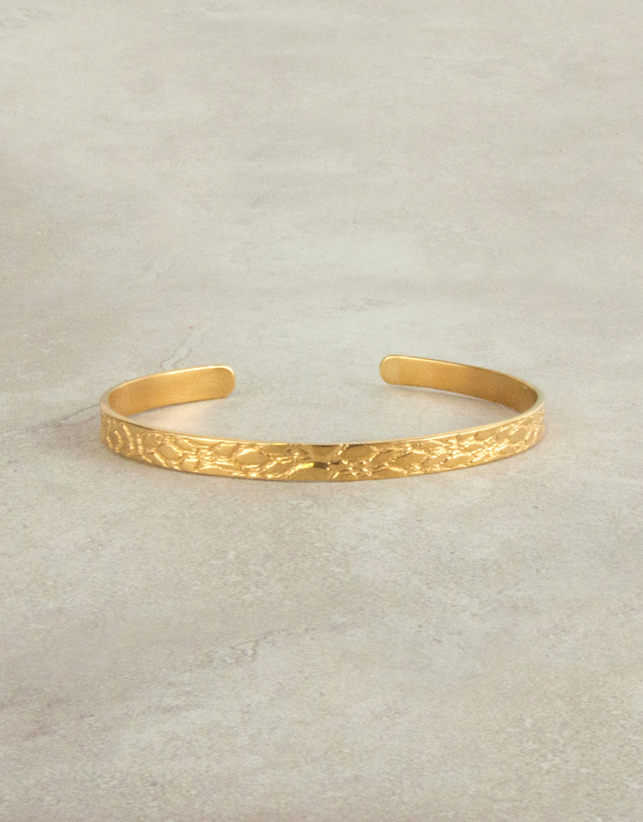 B0038_Pulsera_esclava_textura_fina_oro_personalizada Pulsera esclava textura fina oro personalizada
