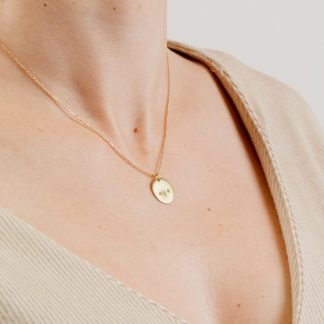 Collar medalla mini inicial oro cadena circonitas personalizada